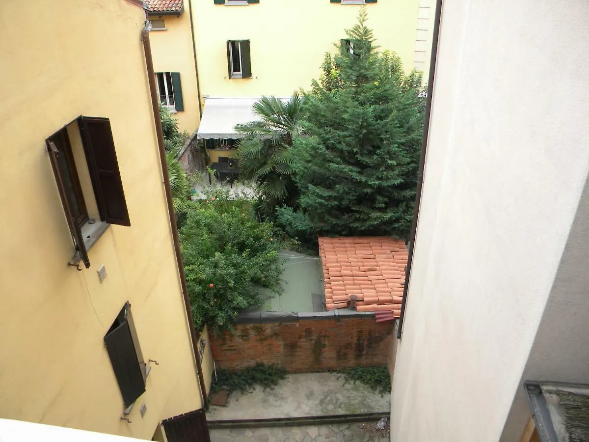 Bologna House San Carlo Centro Apartment 0*,